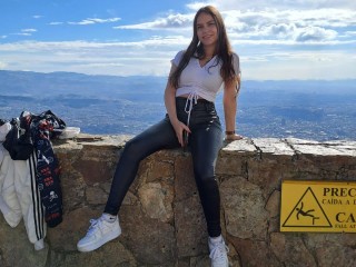 streamate NinaKristenCol webcam girl as a performer. Gallery photo 1.