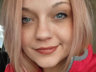 streamate LexiiLuvXXX webcam girl as a performer. Gallery photo 3.