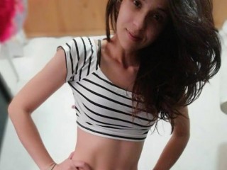 SammyLemont webcam girl as a performer. Gallery photo 1.