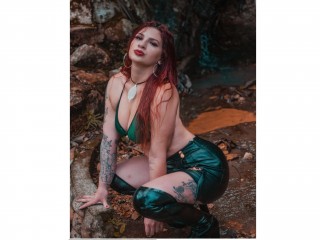 streamate MiaRedDevil webcam girl as a performer. Gallery photo 1.