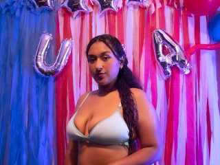 streamate CanelaCortez webcam girl as a performer. Gallery photo 1.