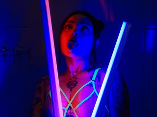 ChloeAllenn webcam girl as a performer. Gallery photo 1.