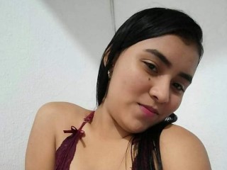 MelaniiCute webcam girl as a performer. Gallery photo 1.