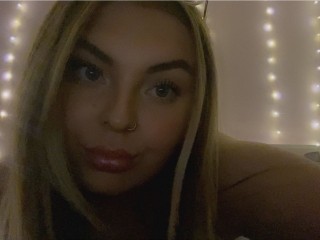 Angel26xo webcam girl as a performer. Gallery photo 1.