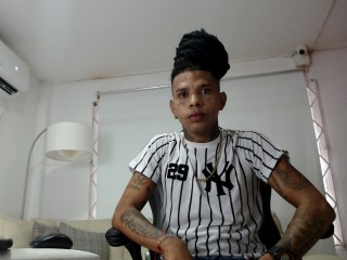 Indexed Webcam Grab of dannyglosh