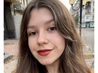 AllieFisher - Girl 
