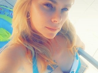 ShortandSweett - Girl 