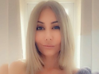 EmyMay - Streamate Spanking Milf Housewives Girl 