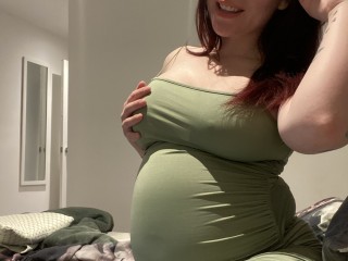 Pregnantbritishmilf live porn