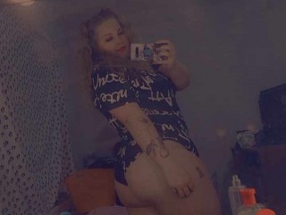 Indexed Webcam Grab of ThiccBitch