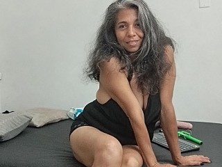 Brendavelasquez Female Housewives Free Webcam Strip