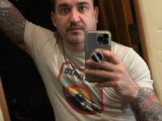 RoughCoupleplay Avatar