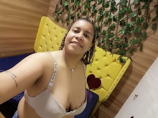 BonnieCurvy webcam