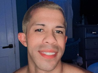 Ediiz94 - Streamate Deepthroat Piercing Smoke Boy 