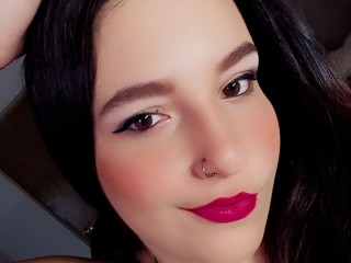 Alexakiut - Streamate Teen Deepthroat Piercing Girl 