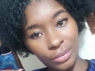 petitelittleebony's Streamate show and profile