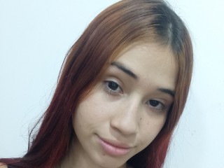 LovelyRedGirl's Streamate show and profile