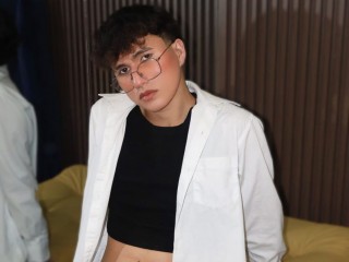 Mugii_ston - Streamate Teen Piercing Smoke Boy 