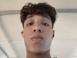 AlejTwinkk - Streamate Teen Party Boy 