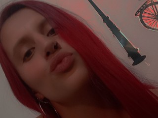 Hanna_Banks's Streamate show and profile