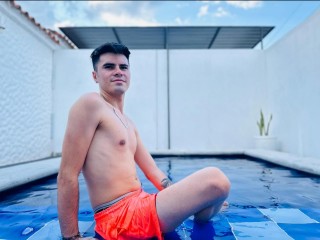 Sebastian_ace - Streamate Young Party Boy 