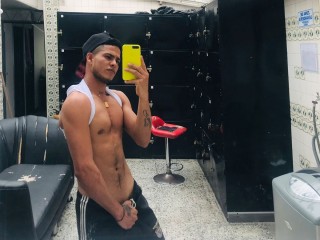 EnzoLuna019 - Streamate Teen Deepthroat Piercing Boy 