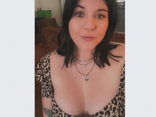 CherryOctober - Streamate Deepthroat Spanking Tattoo Girl 