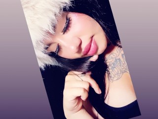 Indexed Webcam Grab of KloeBeautiful