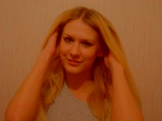 Indexed Webcam Grab of Polishmodel