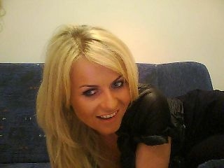 Indexed Webcam Grab of Charming_lady