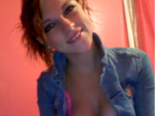 Indexed Webcam Grab of Lacey_leveahxxx