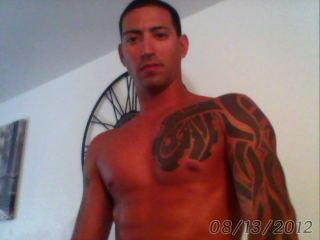 Indexed Webcam Grab of Latino007