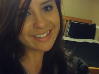 Indexed Webcam Grab of Carina_costello