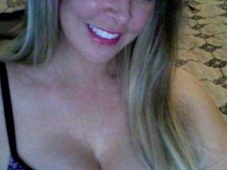 Indexed Webcam Grab of Mandy_sweets
