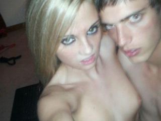 Indexed Webcam Grab of Layne_and_courtney