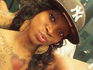 Indexed Webcam Grab of Chyna_rose