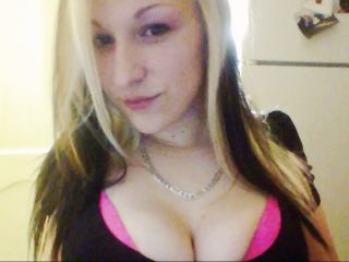 Indexed Webcam Grab of Foxie420