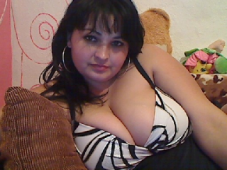 Indexed Webcam Grab of Lovelybrinette27