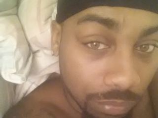 Indexed Webcam Grab of Hotblackmale214