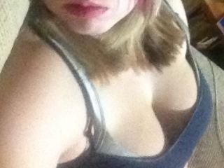 Indexed Webcam Grab of Little_miss_marie