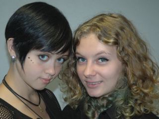 Indexed Webcam Grab of Geil_hot_and_nicolita