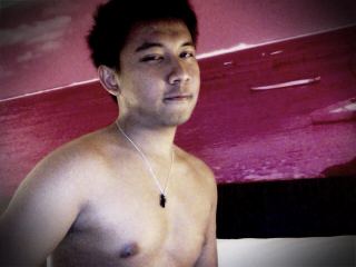 Indexed Webcam Grab of Asianmanindhouse