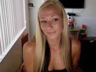 Indexed Webcam Grab of Kinky_melody
