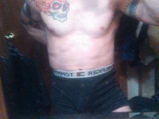 Indexed Webcam Grab of Tatted_jc
