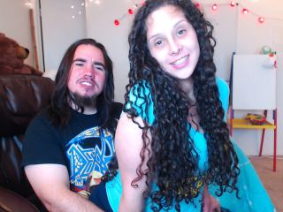 Indexed Webcam Grab of Mr_and_mrs_g