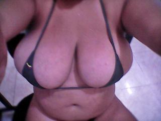Indexed Webcam Grab of Sexy_angelx