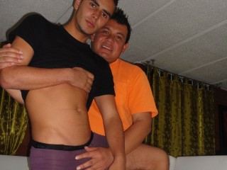 Indexed Webcam Grab of Sexy_colombian_boys