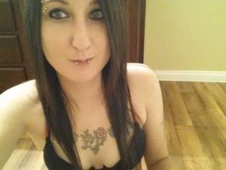 Indexed Webcam Grab of Lacyxpiercing