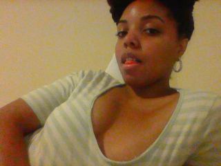 Indexed Webcam Grab of Lovely_apples