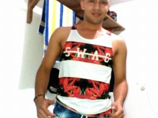Indexed Webcam Grab of Hornycolombianboy